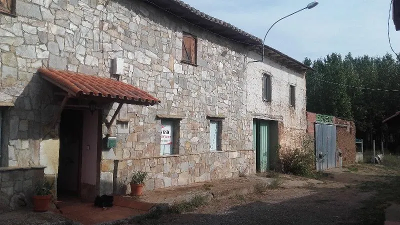 CASA PARA REFORMAR EN LAGUNA DE LOS NEGRILLOS