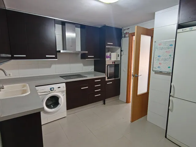 Piso con garaje y trastero — 6