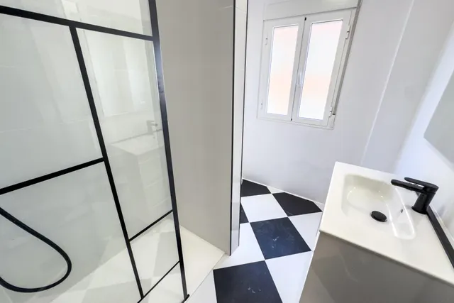 Amplio piso reformado en segunda línea de la Playa del Cura — 142 m2, 4 dormitorios, vistas al mar y orientación suroeste — 14