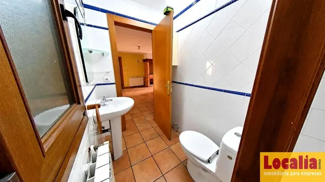 Chalet: amplitud, luz y carácter junto a la costa cántabra — 24