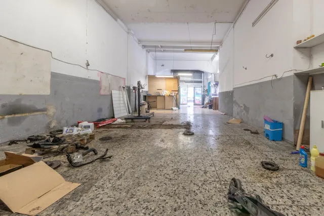LOCAL COMERCIAL EN EL CENTRO DE TARRAGONA. — 6