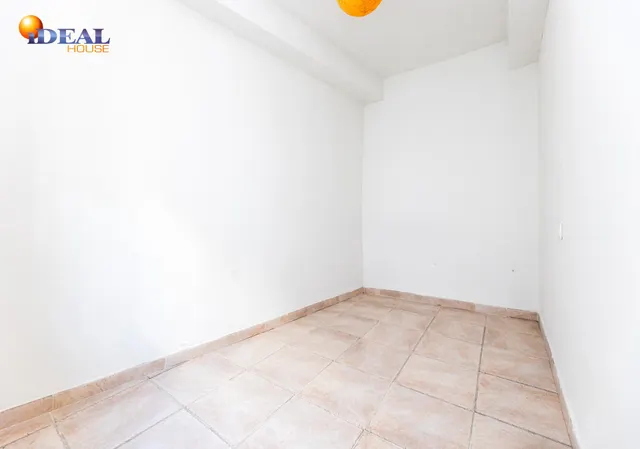 ☀️ Luz, balcón y ubicación: una oportunidad única en Acera de San Ildefonso — 15