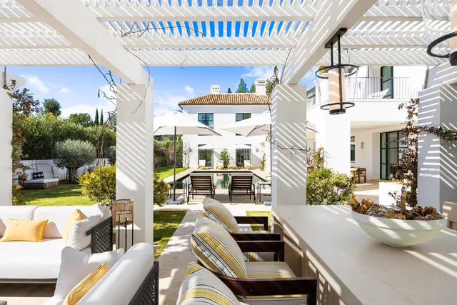 Chalet 6 habitaciones 1000m² en venta - Marbella — 5