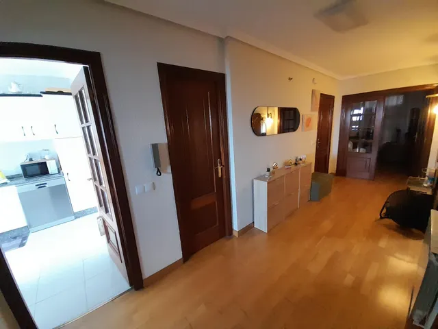 AMPLIO PISO CON TERRENO ADICIONAL EN CACABELOS.  109.000 € — 16
