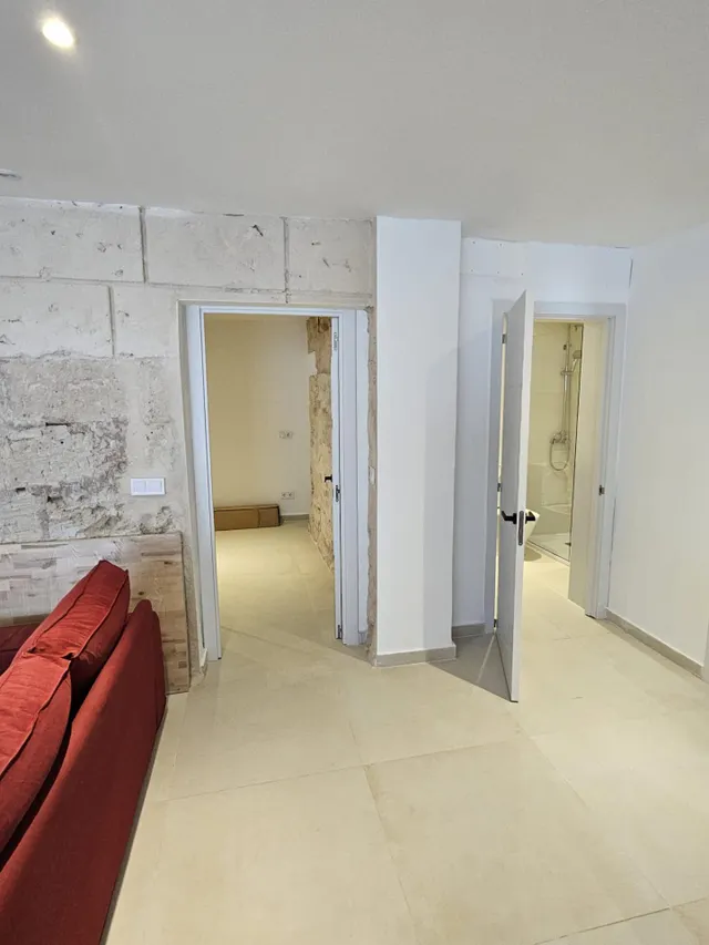 Chalet reformado con piscina, dos apartamentos independientes y garaje en Las Maravillas — 46
