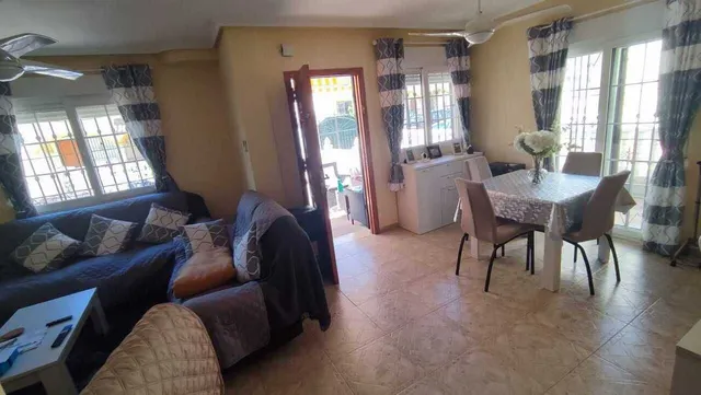 Casa 3 habitaciones en venta - La Zenia — 11