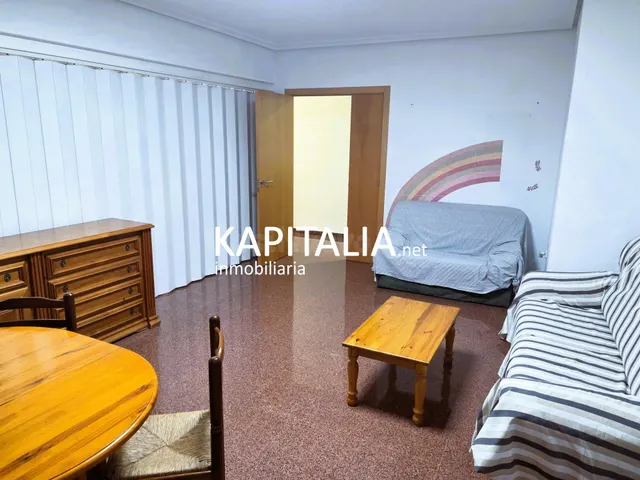 Amplio y Moderno Piso Estudiantil en Ontinyent - Sant Josep - foto 4