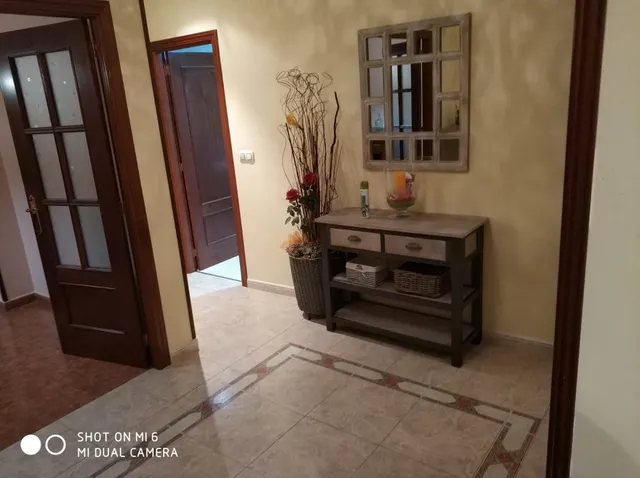 SE VENDE AMPLIO PISO EN EL CENTRO DE VALENCIA DE DON JUAN, AMUEBLADO, IMPECABLE, 3HAB., GARAJE — 22
