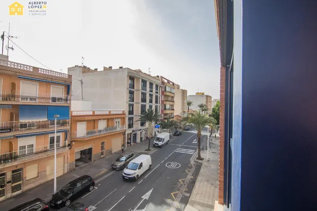 PISO DE 102 METROS CONSTRUIDOS  3 DORMITORIOS, 2 BAÑOS Y VESTIDOR EN EL ALTET — 39