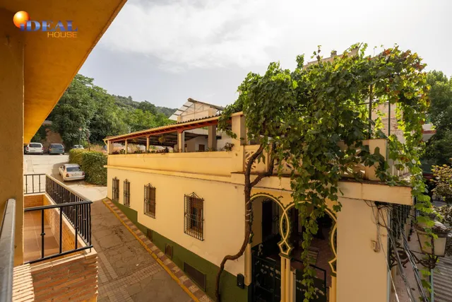 *  ¡PISO EXTERIOR EN LANJARÓN, CIUDAD BALNEARIO! — 17