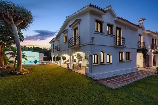 Chalet 4 habitaciones 555m² en venta - Whater Gardens - foto 2