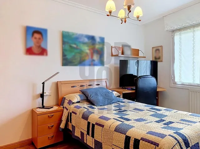 Amplio Piso en Beasain con Vistas — 25