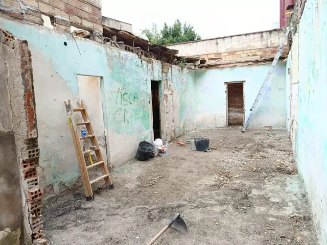 CASA PARA REHABILITAR EN EL CENTRO DE VILADECANS — 5