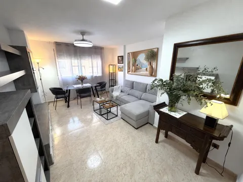 Piso 3 habitaciones 95m² en alquiler - Campoamor