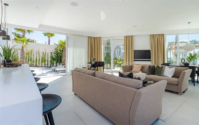 Chalet 9 habitaciones 476m² en venta - Riviera del sol - foto 3