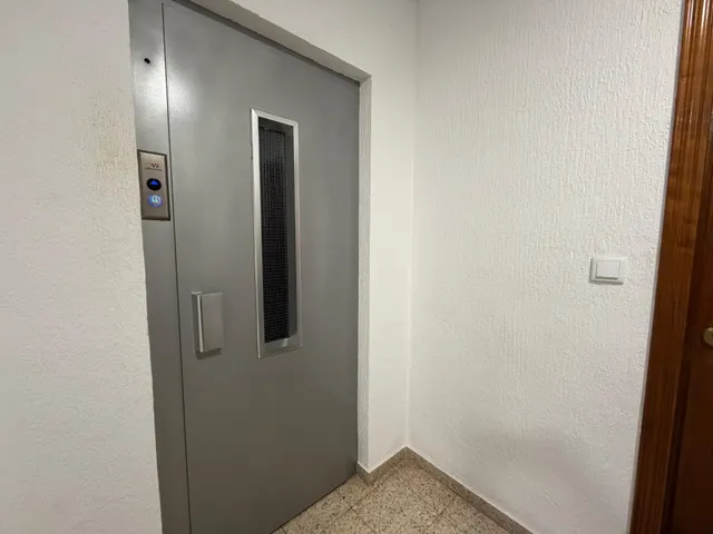 Amplia vivienda de 4 dormitorios en el centro de San Juan de Alicante — 27