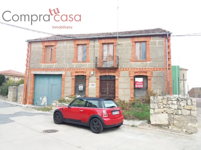 VENTA.-.CASA CON PARCELA.-.REBOLLO.-.SEGOVIA