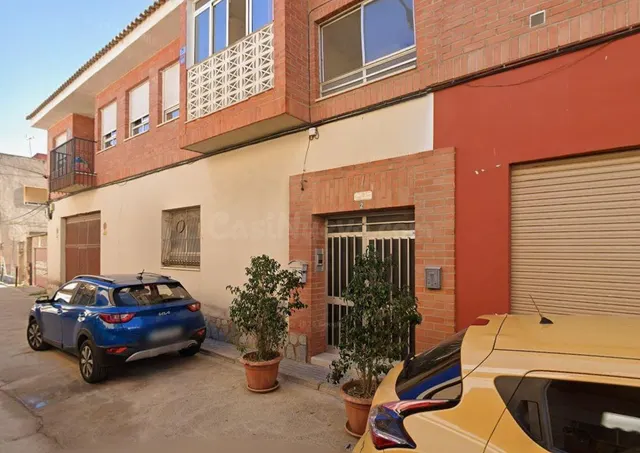 SE VENDE PISO OKUPADO EN Calle MARTINEZ TORNEL Nº 2 Murcia (