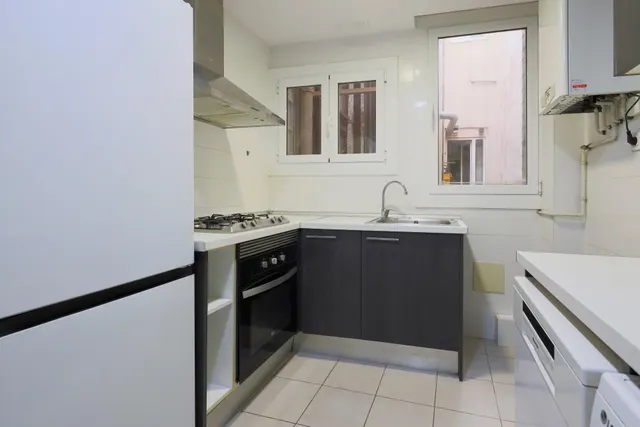 Piso 4 habitaciones 74m² en venta - El Camp de l`Arpa del Clot — 23