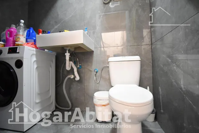 CASA REFORMADA Y MUY BONITA CON TRASTERO Y TERRAZA — 41