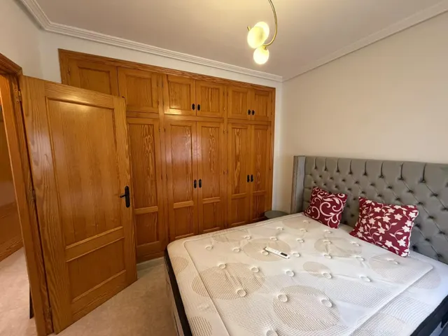 ¡fantástico apartamento con gran terraza y solárium en Torrevieja! ☀️ a 50 metros de la playa de los locos — 6
