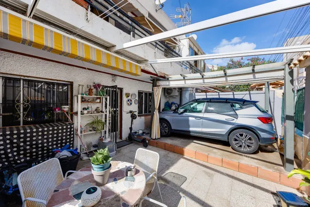 Adosado en Nueva Torrevieja con jardín y terraza — 21