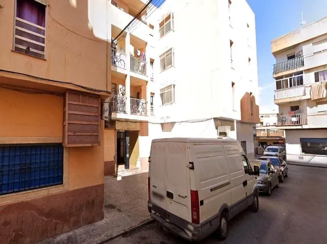SE VENDE casa OKUPA en C Claveles 14 de Albox - foto 3