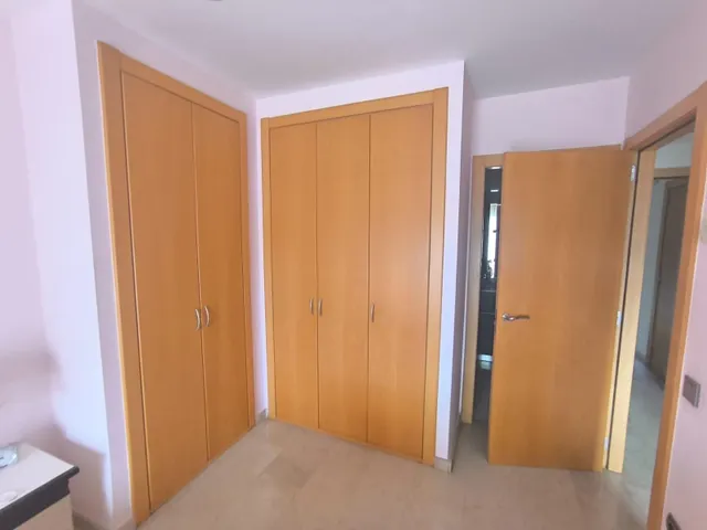 PISO CON PARQUING Y TRASTERO EN VENTA — 14