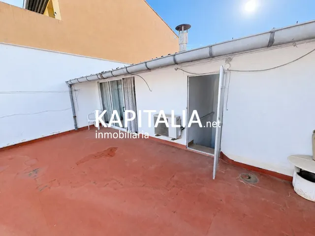 ESTUPENDA CASA ADOSADA CON GARAJE PRIVADO A LA VENTA EN ENGUERA — 23