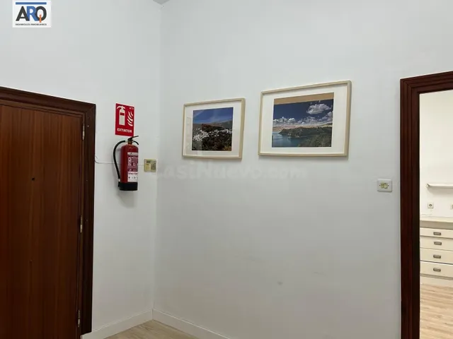 Local con posibilidad de cambio de uso a vivienda en Campill - foto 4