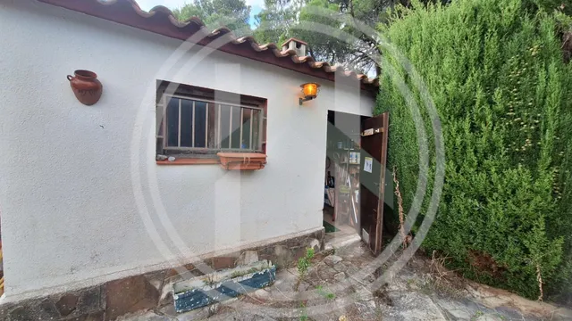 Tu refugio junto al montseny: naturaleza, piscina y un hogar con infinitas posibilidades — 42