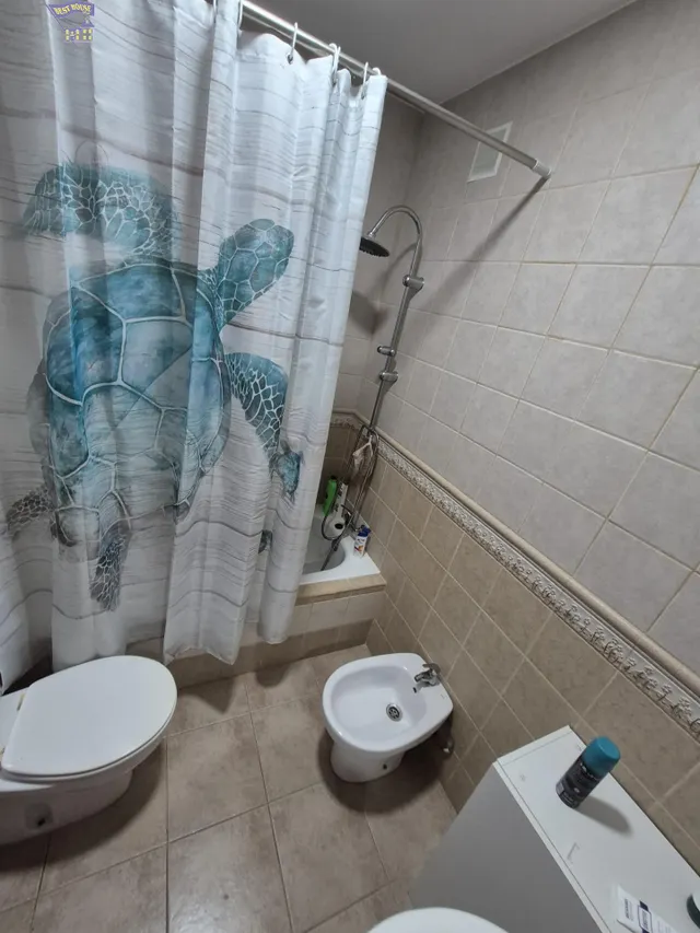 SE VENDE APARTAMENTO EN ZONA CASCO ANTIGUO — 12