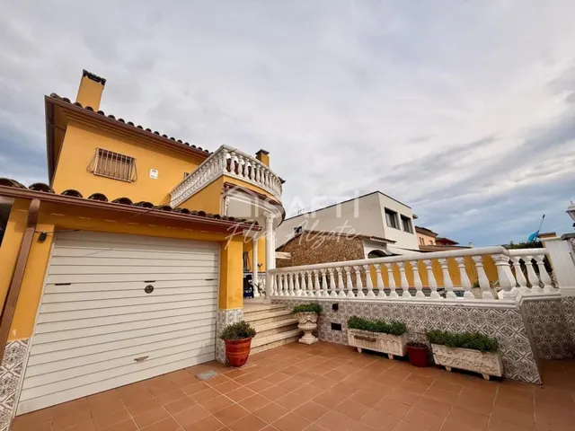 Preciosa casa en urbanización Masnou — 7