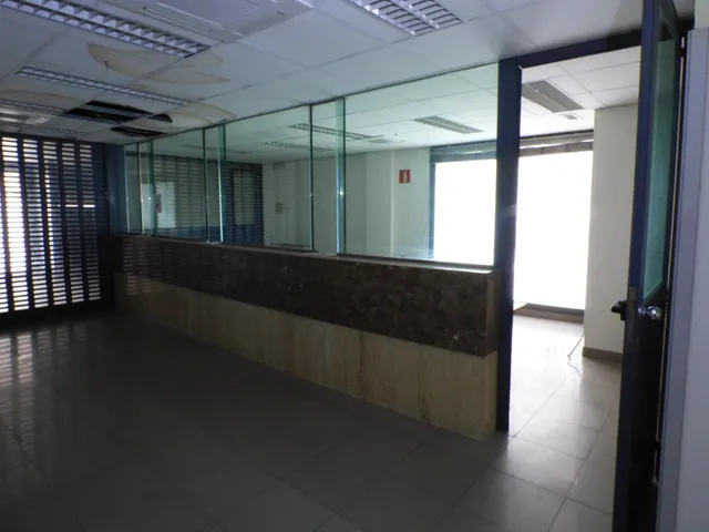 Local comercial esquinero en la Carretera de Santpedor — 10