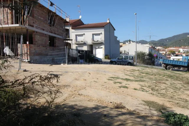 SOLAR URBANIZABLE CASA APAREADA - foto 4