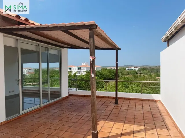 Piso 3 habitaciones 160m² en alquiler - Zona norte — 20