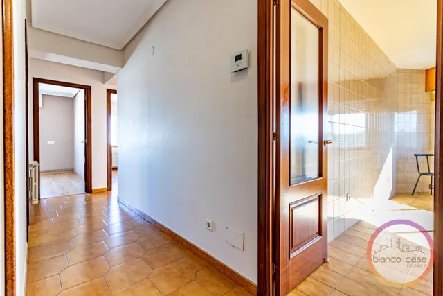 ✨ ¡amplio piso exterior de 4 dormitorios con ascensor en Carballo por 117.990 €! — 34
