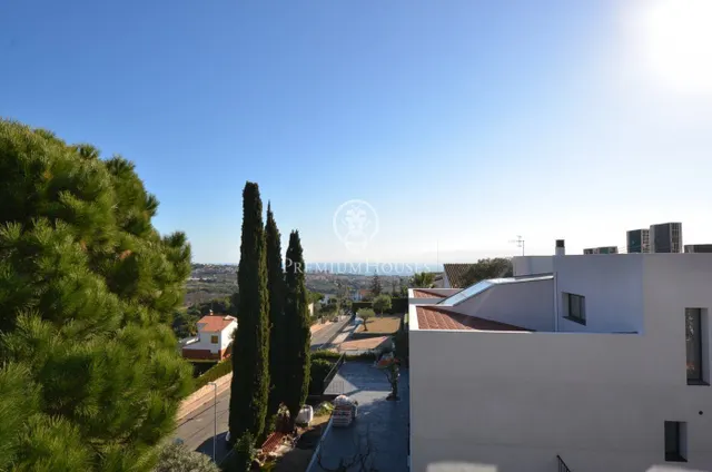 Casa con piscina en venta con vistas espectaculares en Alella — 19