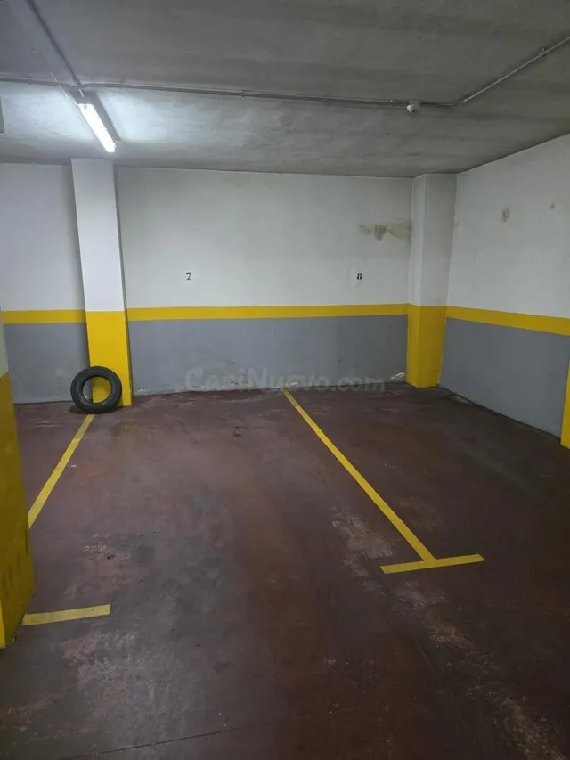 PLAZA DE GARAJE CON ASCENSOR PARA COCHE