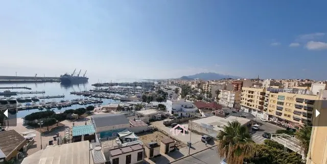 ESPECTACULAR PISO EN PUERTO DEPORTIVO-MALECON