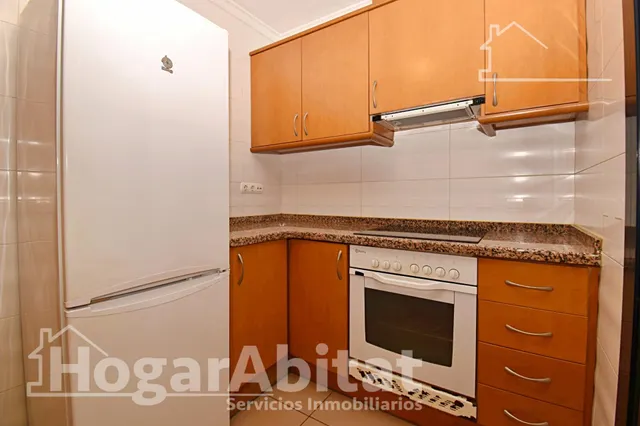 Espacio y libertad al aire libre en esta cómoda planta baja con terraza y patio — 33