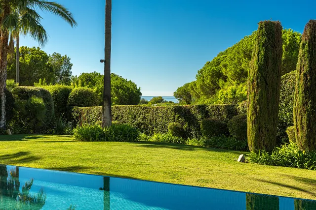 Chalet 4 habitaciones 615m² en venta - Costa Del Sol — 46