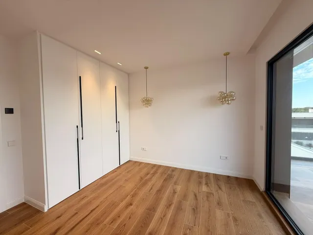Exclusivo Chalet de Diseño en El Bosque, Villaviciosa de Odón - Lujo y Confort — 12