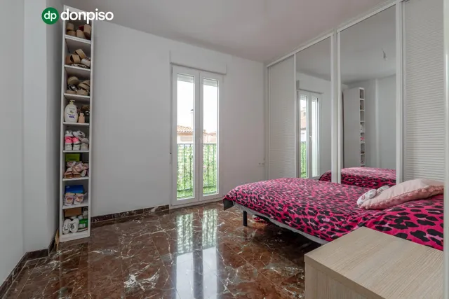 Encantadora Casa Reformada en Ogijares con Vistas y Espacios para Disfrutar — 26
