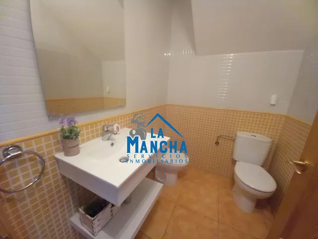*155.000€* inmobiliaria la mancha vende adosado en Barrax (Albacete). — 30