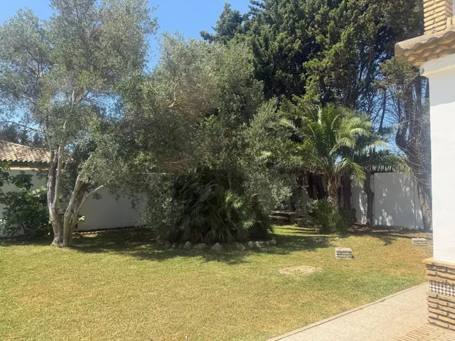 Chalet en suelo rustico a 2 km de la Playa — 11