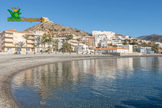 Piso de 2 dorm. con Plaza de aparcamiento en Castell de Ferr - foto 4