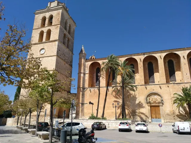 Local comercial  con posibilidad de vivienda  en  Muro — 17