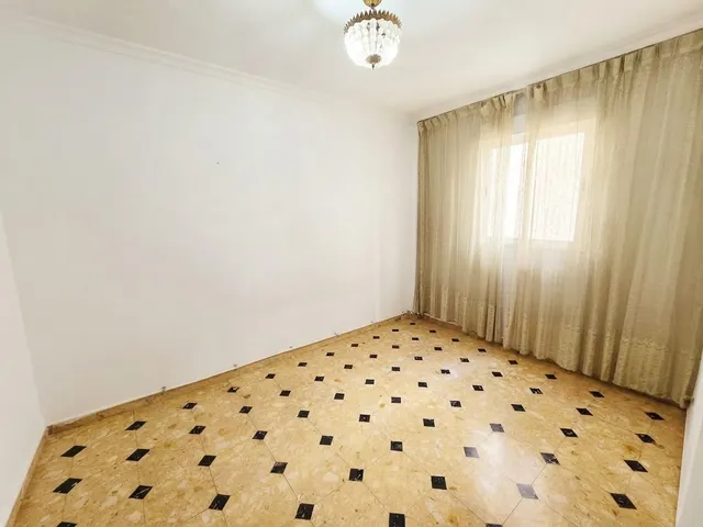 AMPLIO PISO A TAN SOLO 3 MIN DEL PASEO GERMANIAS — 6