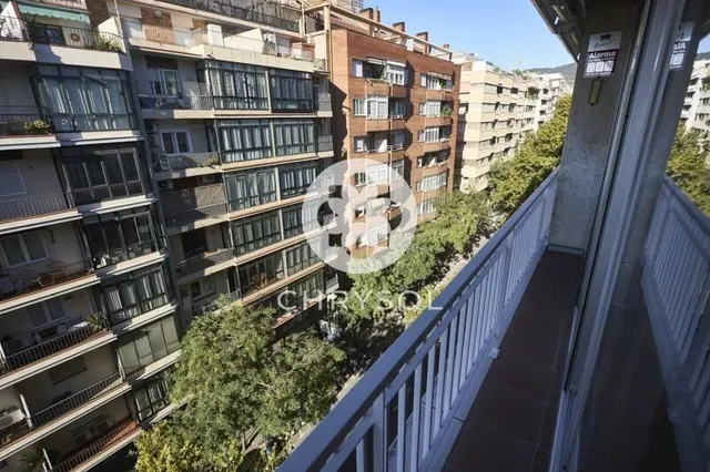 Luminoso piso en sexta planta con orientación sureste en sant gervasi-galvany. — 49